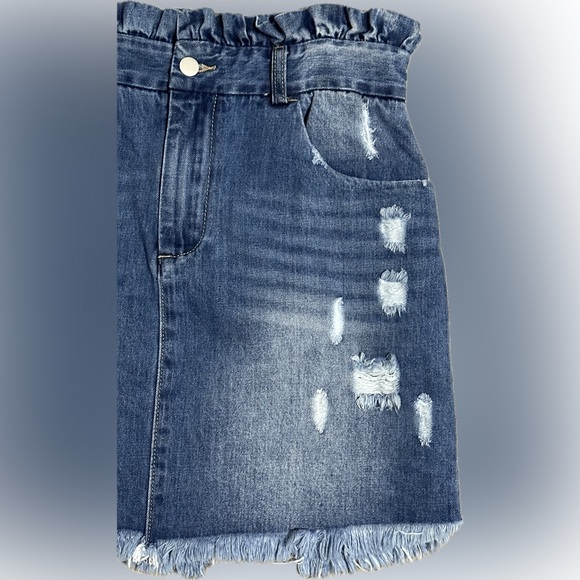 Hayden Distressed Jean Skirt-Size Large (NWT) - Picture 3 of 5